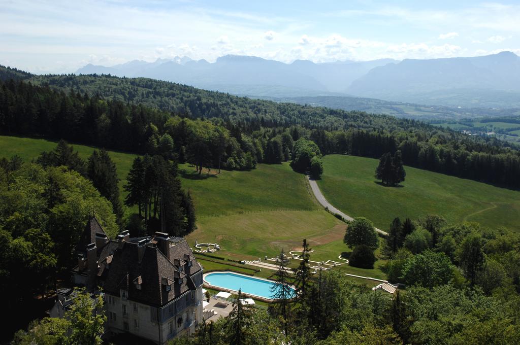 Hotel Chateau Des Avenieres Cruseilles Exterior foto